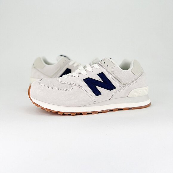 New Balance Light Grey Sneakers - Picture 1 of 8
